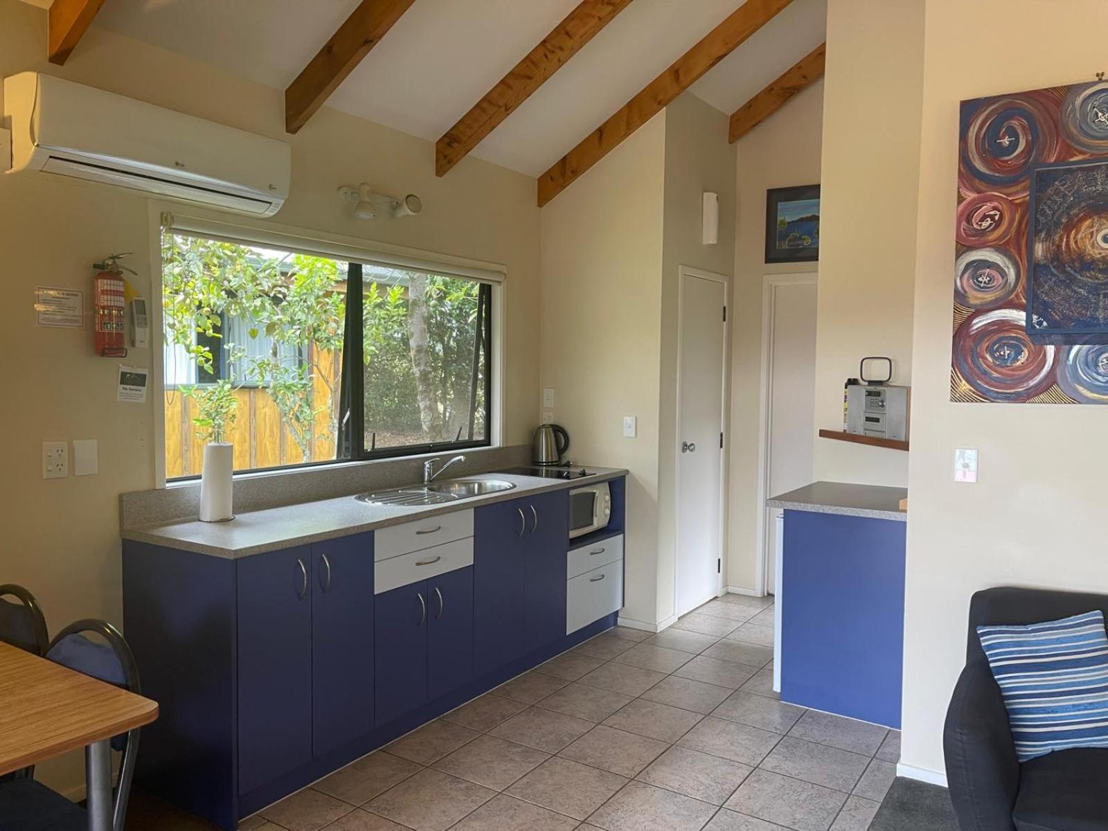 Kerigold Secluded Chalets Motel Kerikeri Exterior photo